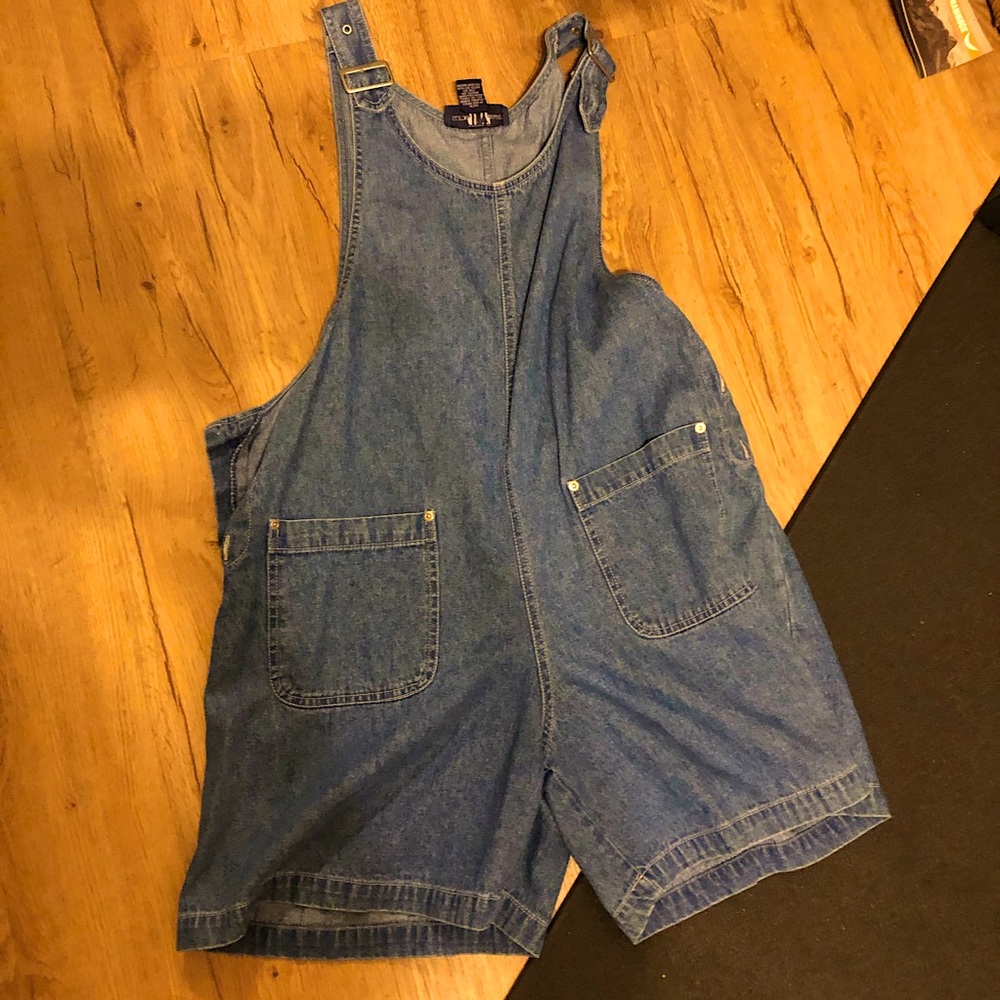 Vintage 💗 Denim Overall Shorts